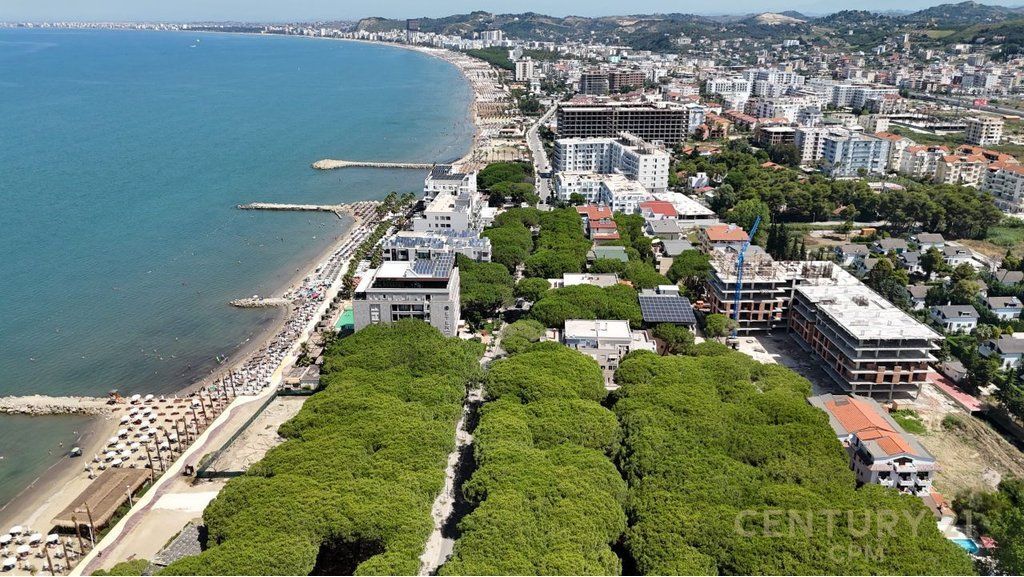 Hotel në shitje në Golem – Mundësi ideale investimi pranë bregdetit 950,000 €