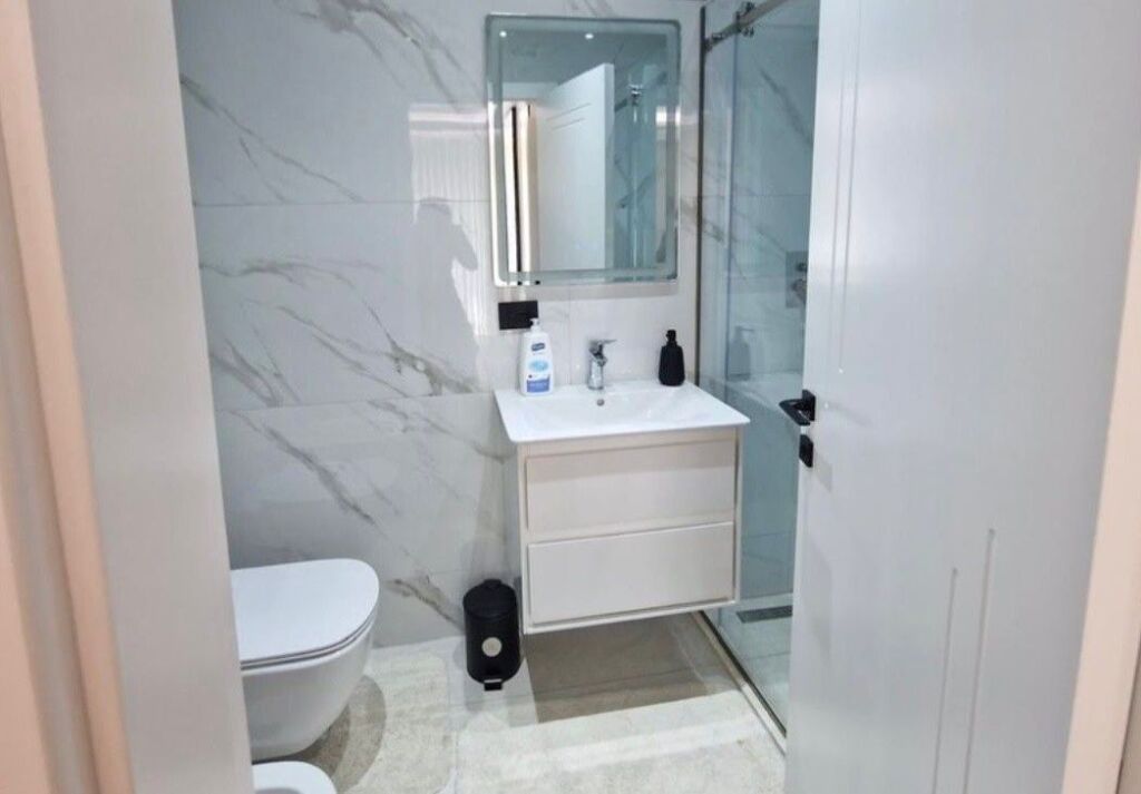 Super Apartament 3+1+2+3 Poste Parkimi me Qira – Fusha e Aviacionit