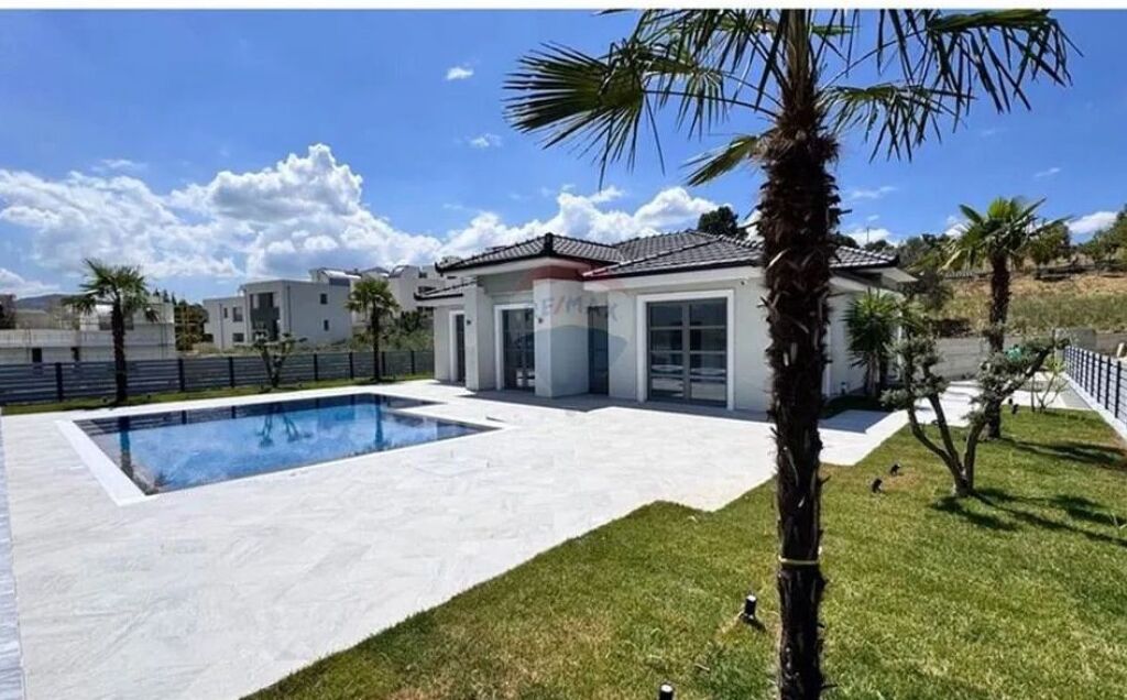 Villa - In Vendita - Rruga e Vilave, Tirana(ID: 530191025-270)