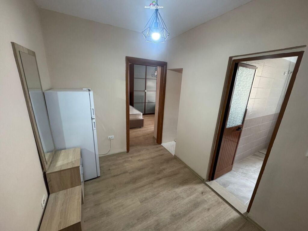 Apartament Me Qera 2+1 Tek ish Tregu Elektrik (ID B221376) Tirane