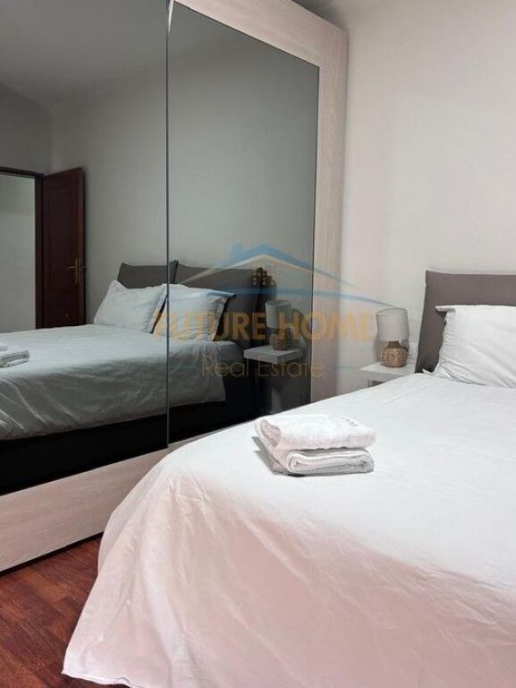 Shitet, Apartament 2+1+2+Verandë , Bllok