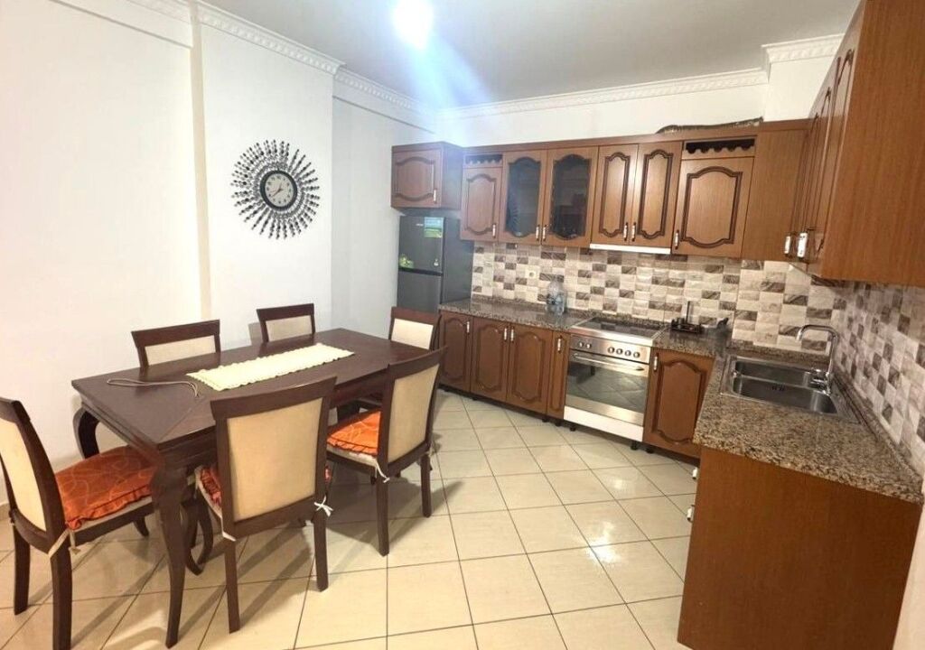 Apartment 2+1+2 for rent in Astir