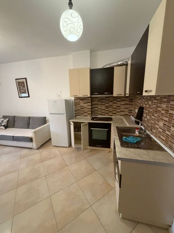 Appartamento 2+1 in affitto Astir