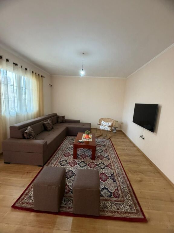 For rent, Second floor of a private house, Center, Duures
