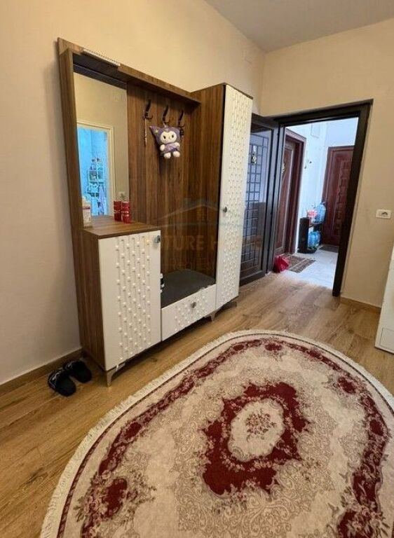 For sale, Apartment 1+1+ Veranda, Kinostudio, Tirana.