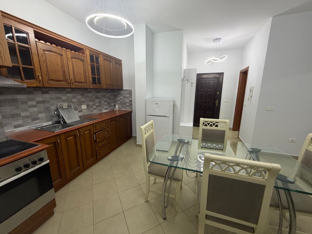 1+1,furnished rr bill clinton kodra e diellit,530 euro