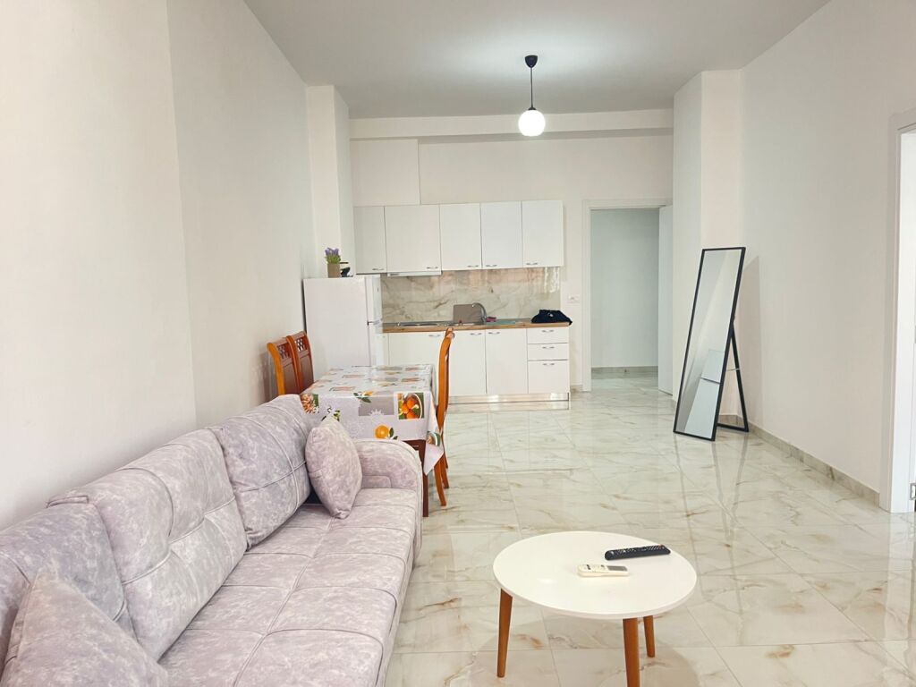 Appartamento 2+1 in affitto Astir