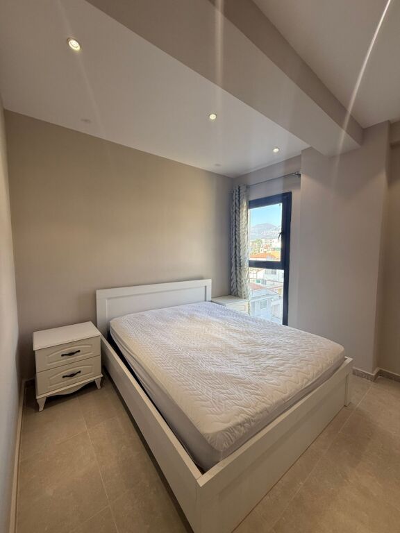 Apartament 2+1 me qera ne Porcelan