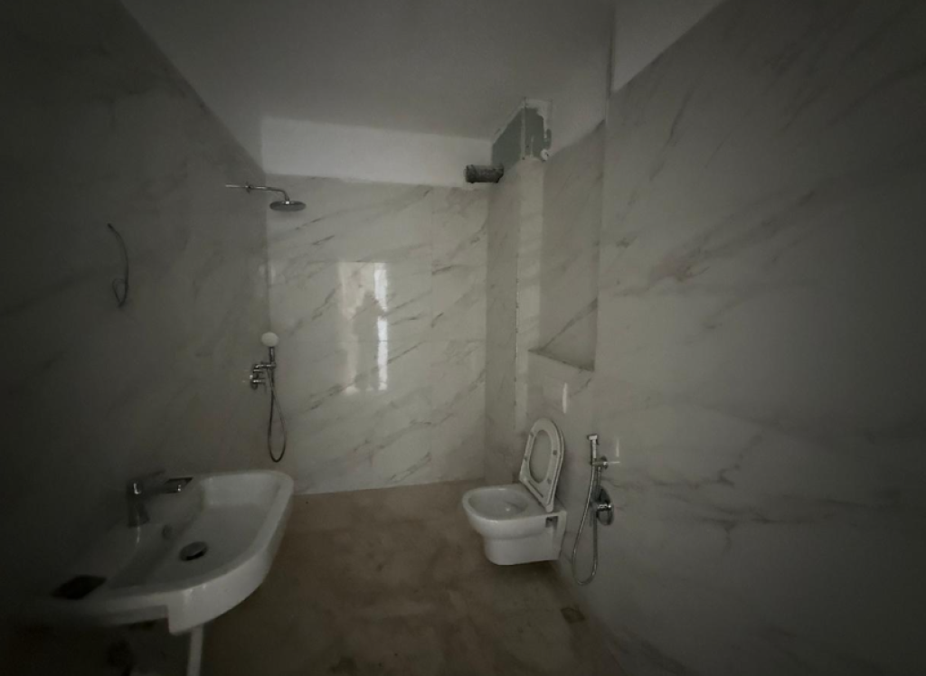 🏡 Apartment 1+1 for Sale – Pazari i Ri