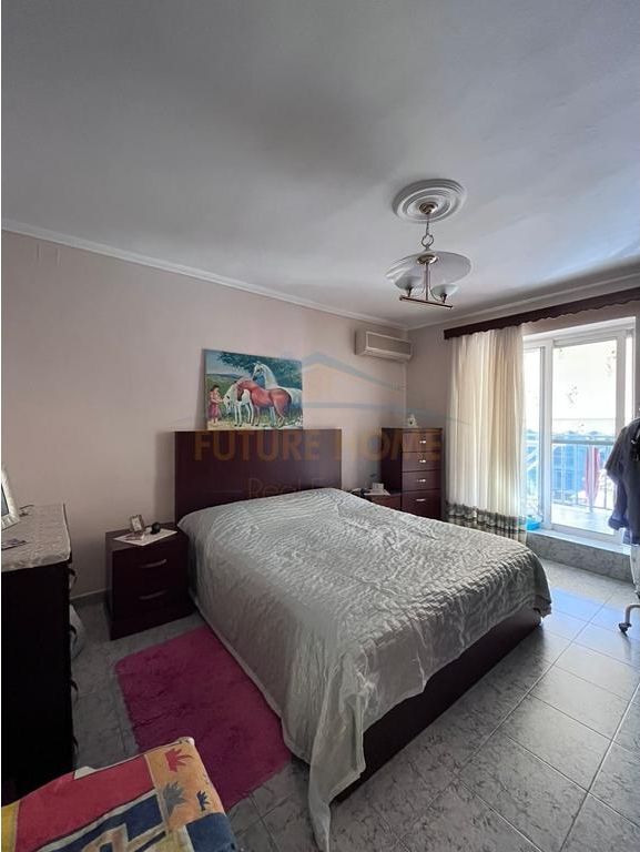In vendita, Appartamento 2+1, Pazari i Ri