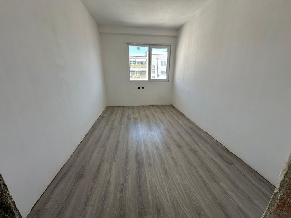🏢Dritan Hoxha Street, business premises for rent for offices, 2+1+2, empty 75,000 Leke (net)