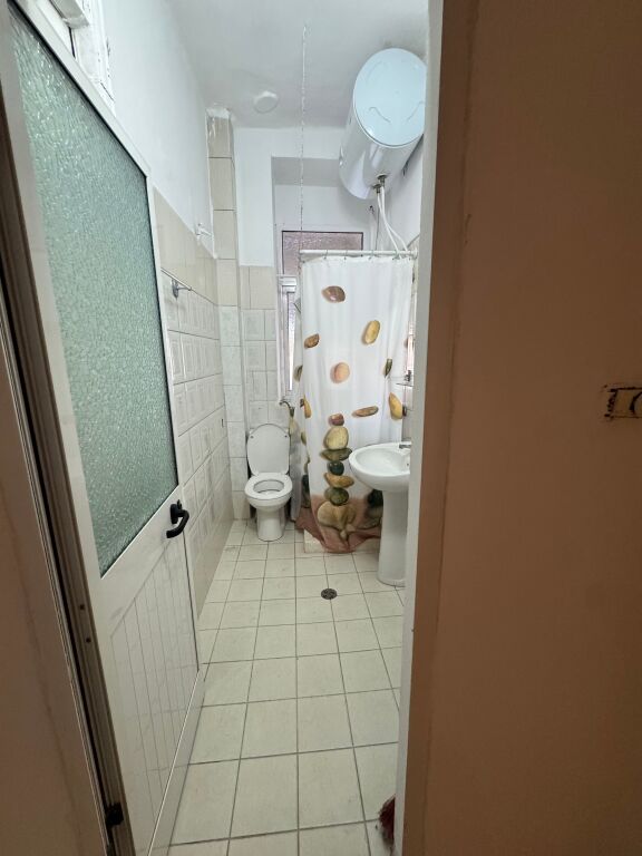 Apartament 2+1 per shitje tek Rruga e Durresit!