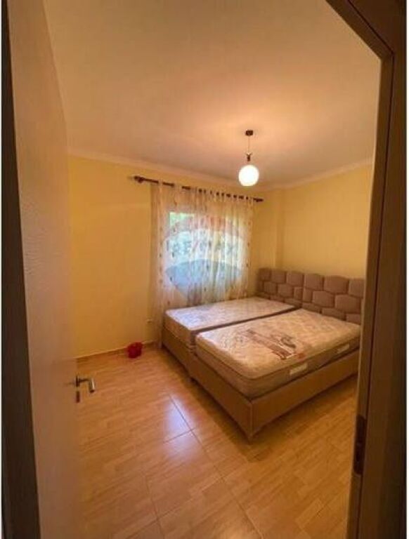Shitet apartament 2+1 ne Fresk