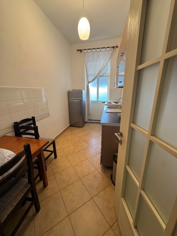 Apartament 2+1 per shitje tek Rruga e Durresit!
