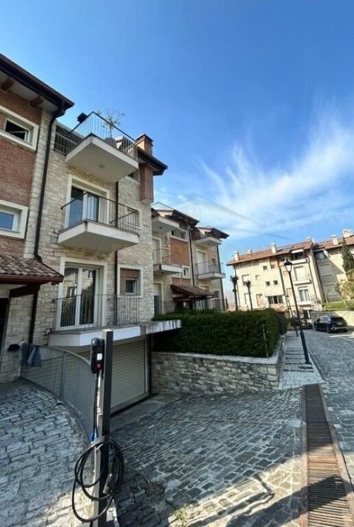 Qera, Apartamet 2+1+Post Parkim , Rezidenca "Secret Garden" , TEG.