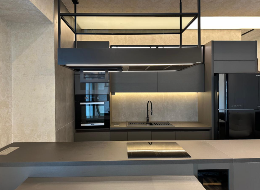 🏡 Luxury Apartment 2+1+2 for Sale – Ambassador Residence 3 | near Air Albania Stadium