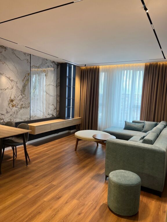 🏢 Appartamento 1+1 + 🅿️ in affitto 📍 Via Burgut, vicino all'Università Beder💶 Prezzo: 70.000 lek / mese