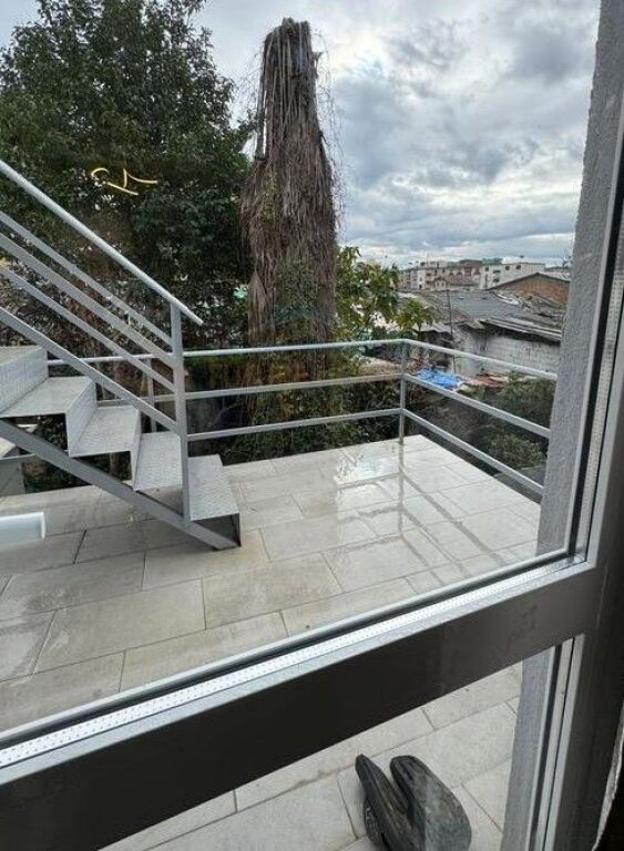 For sale, Apartment 1+1+ Veranda, Kinostudio, Tirana.