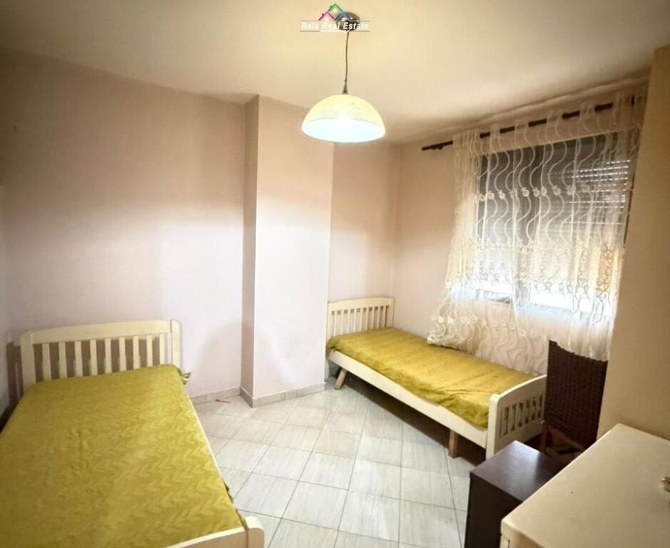 Apartament Me Qera 2+1 Tek 5 Maj (ID B2201782) Tirane