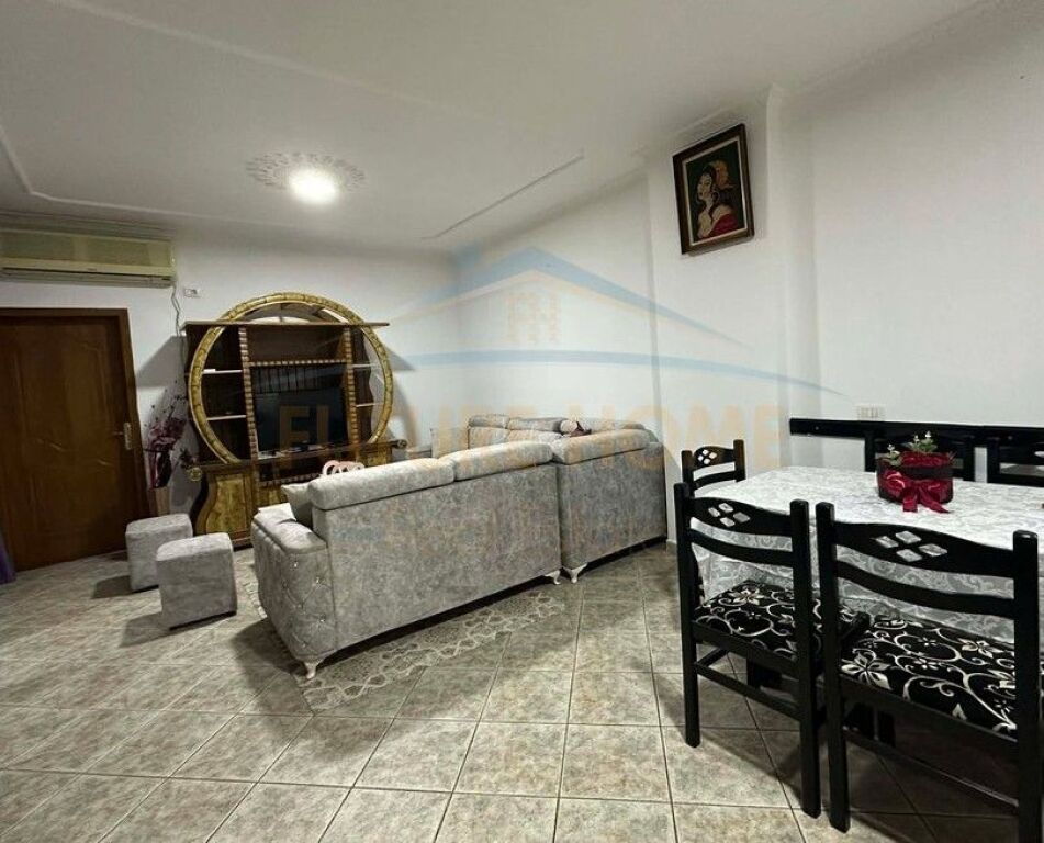 Affitto, Appartamento 2+1+2, Unaza e Re
