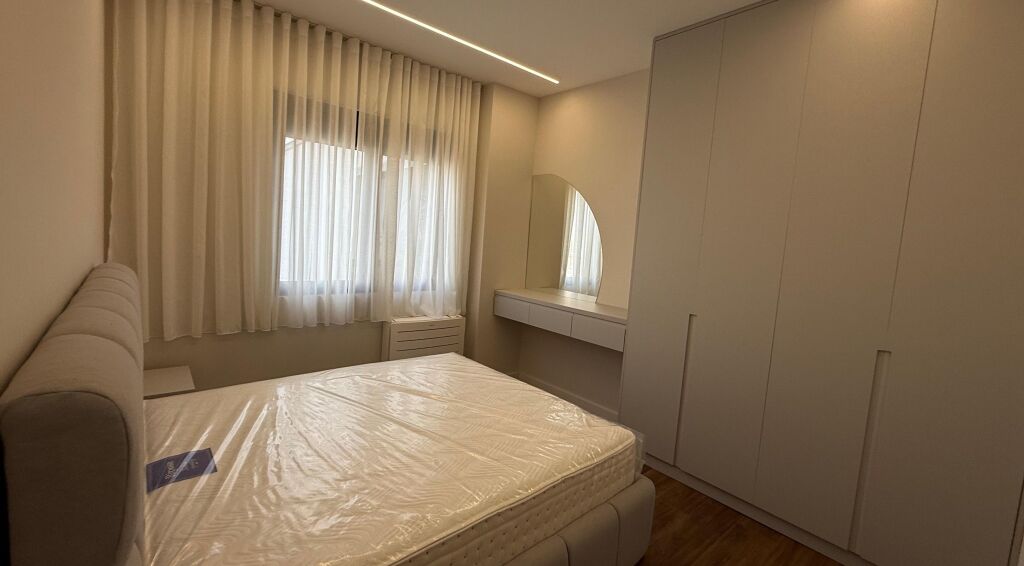 🏡 Affittasi appartamento 2+1+2 con 2 posti auto – Kodra e Diellit