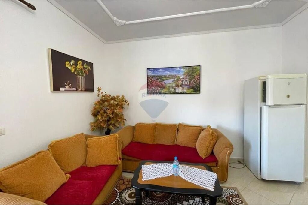 🏡 Apartament 2+1 me Qera në Transballkanike, Vlorë