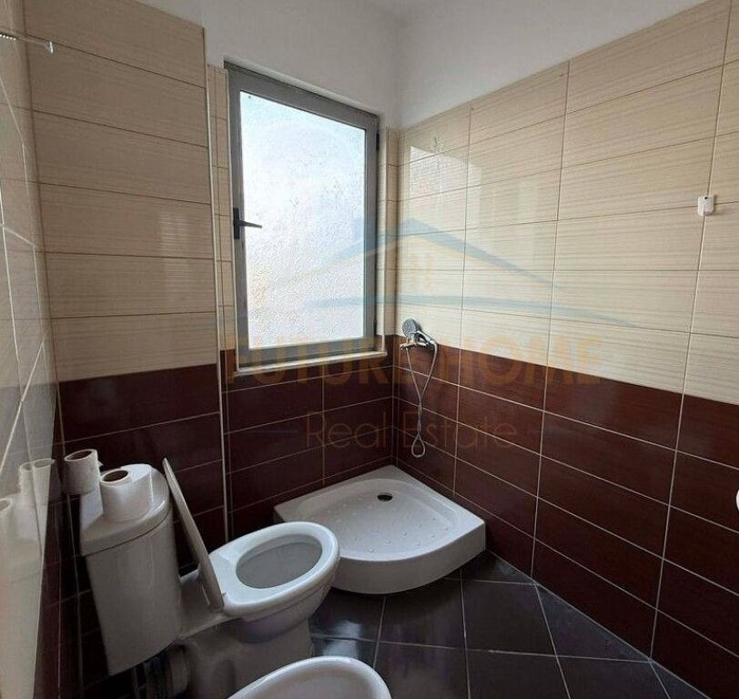 Qera,Apartament 2+1,Unaza e Re