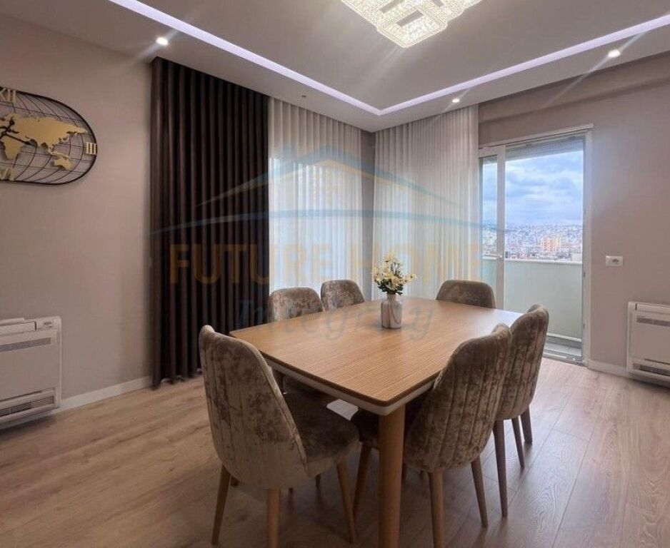 Qera, Apartament 3+1+2+2 Poste parkimi, Shkolla e Kuqe, Tiranë..