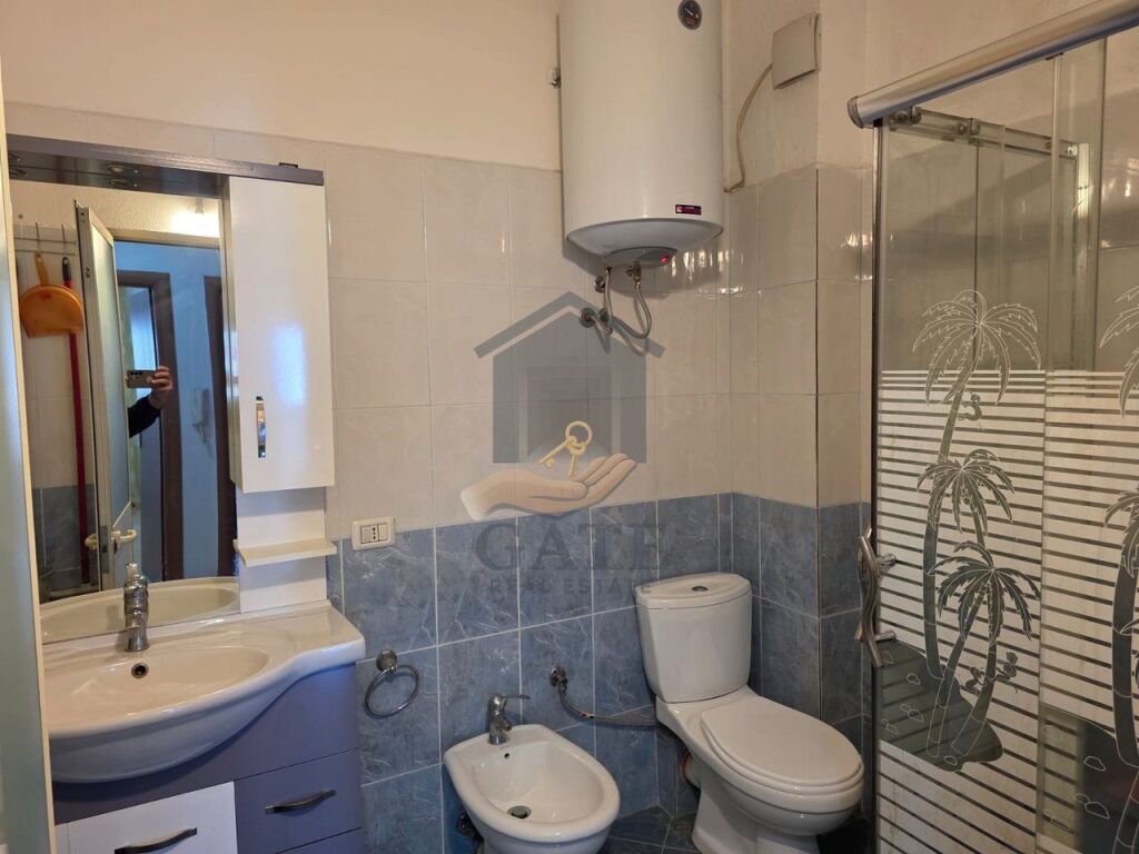 Affittasi, Appartamento 2+1, UKD, Durazzo