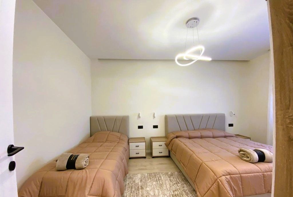 APARTAMENT MODERN 1+1 TEK LICEU ARTISTIK