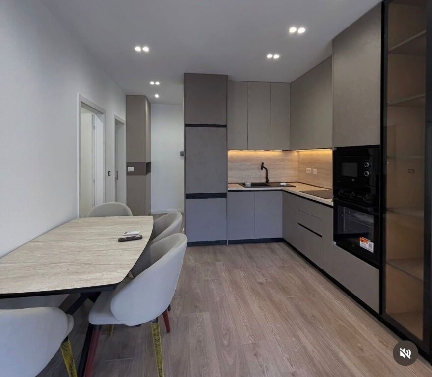 🏡 JEPET ME QIRA APARTAMENT 2+1 – Zogu i Zi (pranë Ring Center)