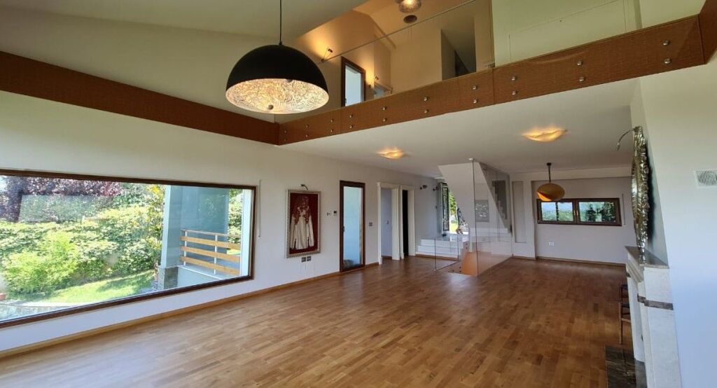 🏡 VILLA DI LUSSO IN VENDITA – Rolling Hills Residence 1, vicino a TEG - Tirana East Gate