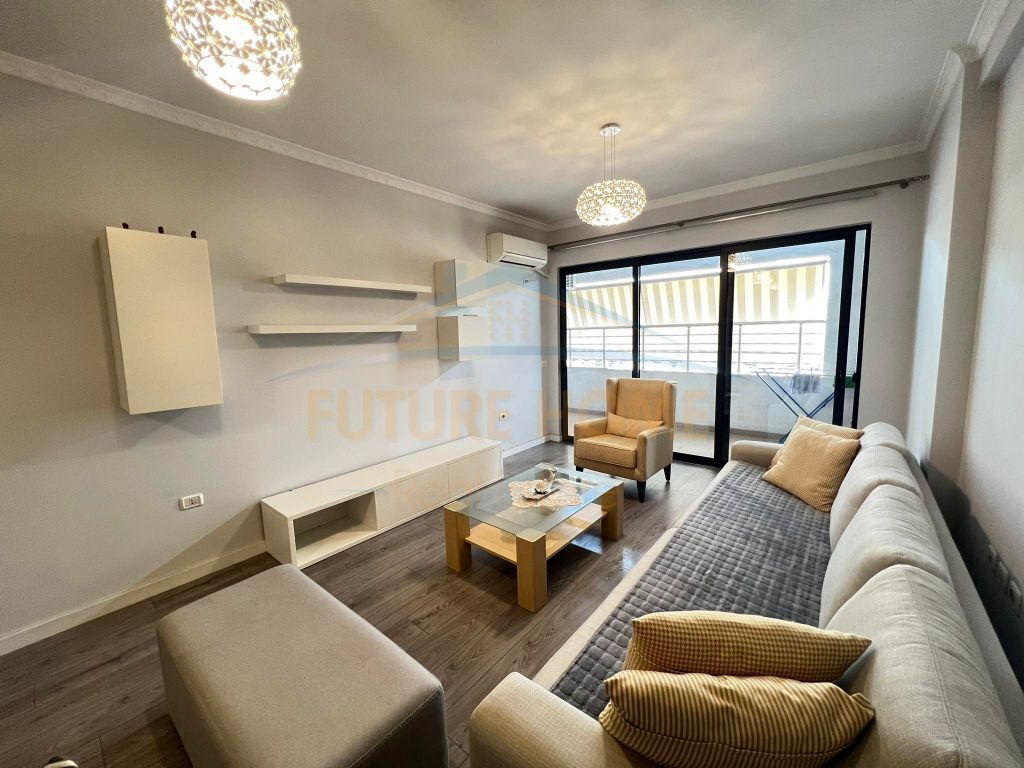 Affitto, Appartamento 2+1+2, Nuovo Anello, Tirana.