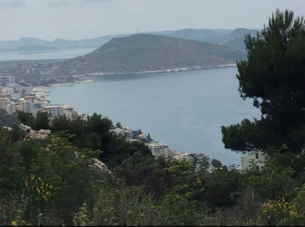 LAND FOR SALE IN SARANDA 440 M2
