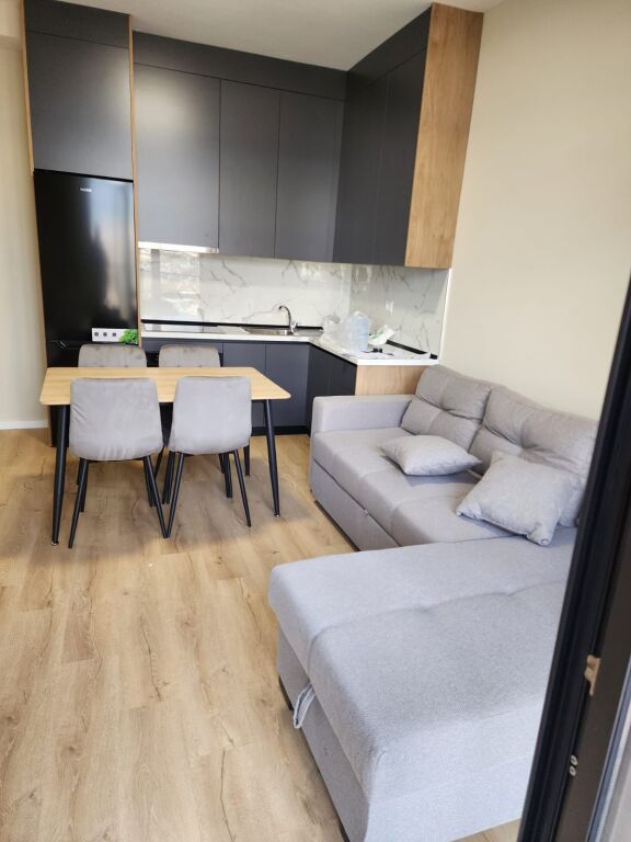 Apartament 2+1 per qira Jordan Misja !