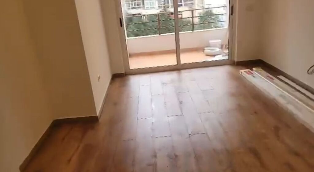 🏠 VENDESI APPARTAMENTO 2+1 – a Astir