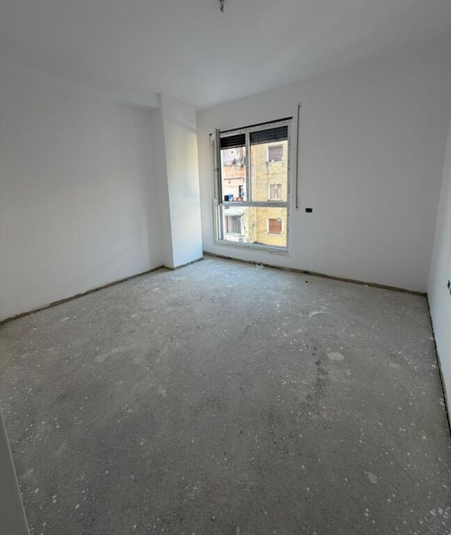 🏡 VENDESI APPARTAMENTO 2+1 – a Ali Demi, vicino al Mercato Elettrico