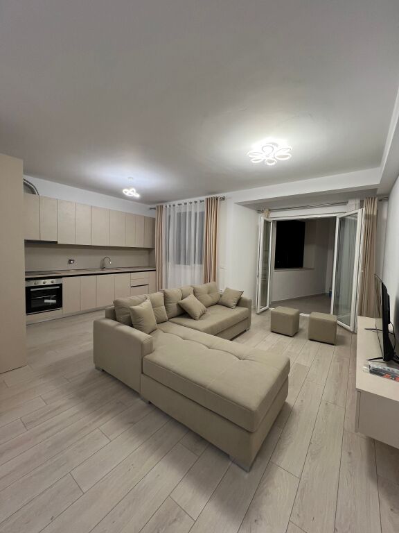 ASTIR Jepet me Qera 2+1 River Residence