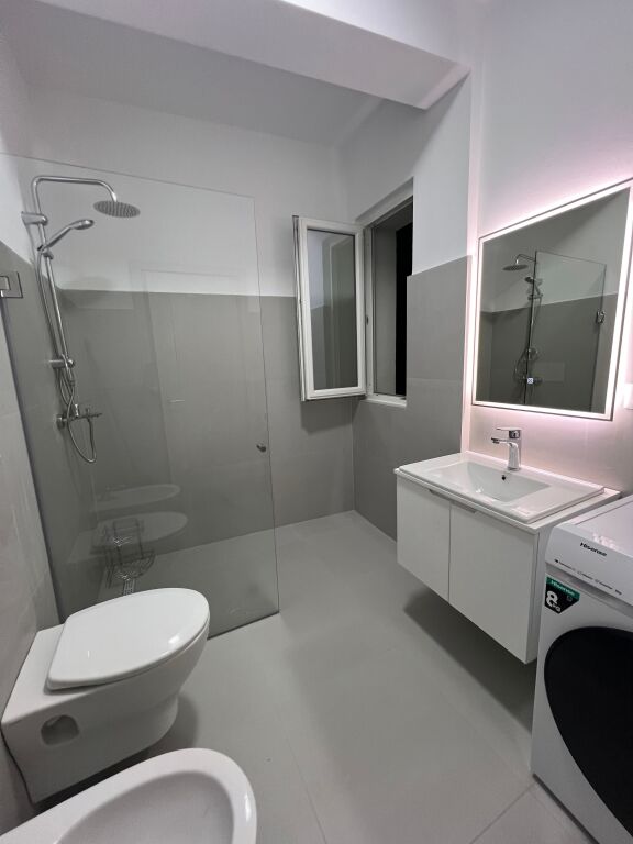 ASTIR Jepet me Qera 2+1 River Residence