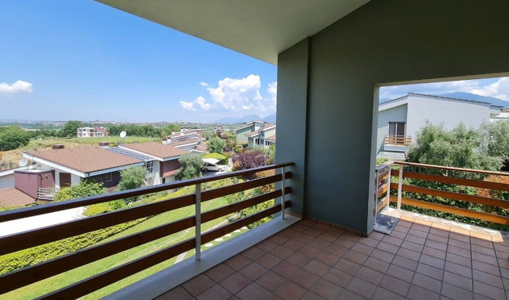 🏡 VILLA DI LUSSO IN VENDITA – Rolling Hills Residence 1, vicino a TEG - Tirana East Gate