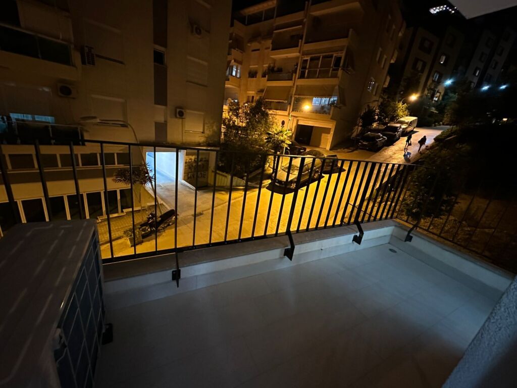 Jepet Apartament me qera