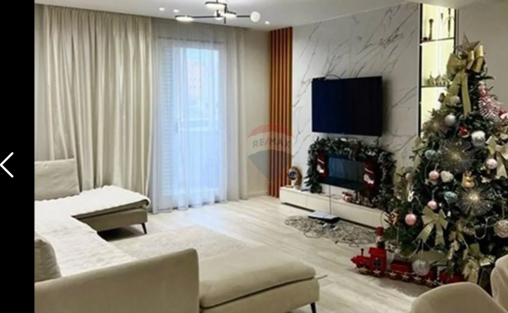 Apartment for sale 2+1+2 near Dinamo Stadium