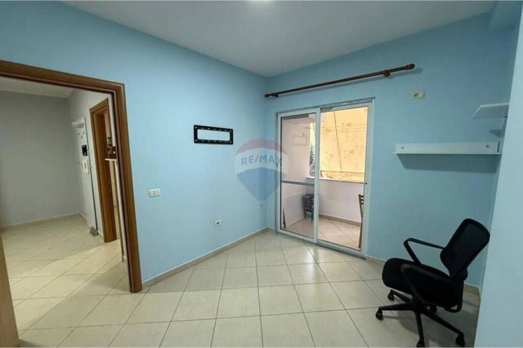 appartamento 2+1 in via Dibra
