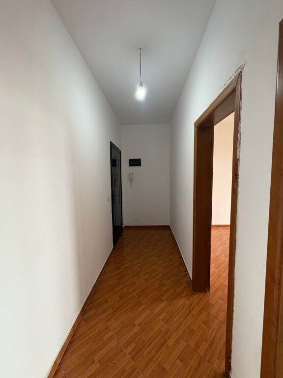 Apartament 1+1 me qera tek Rruga Dalip Topi
