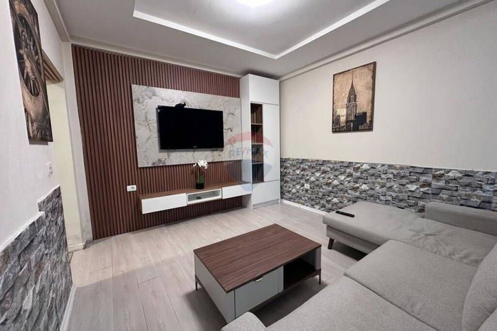 Apartment 2+1+parking space for rent!