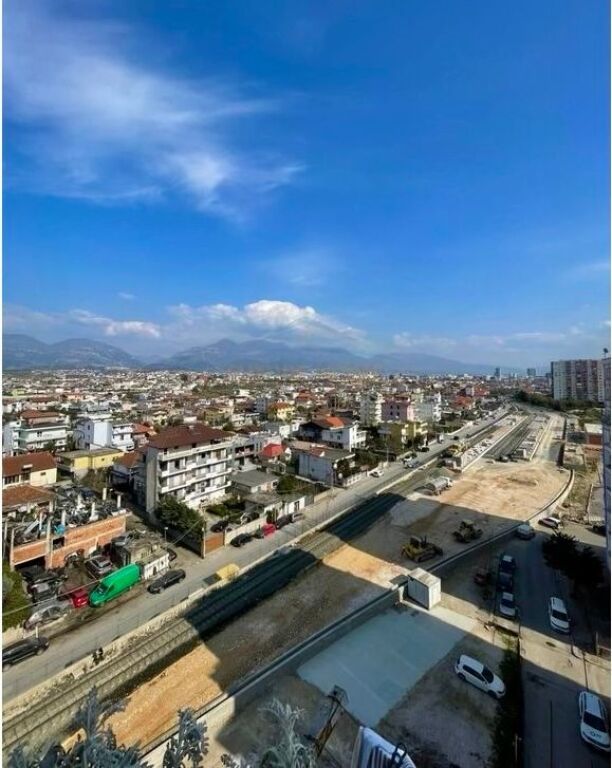 📍 Terminal degli Autobus, Complesso Fortesa – 1+1 Investito con Ipoteca! 🏠