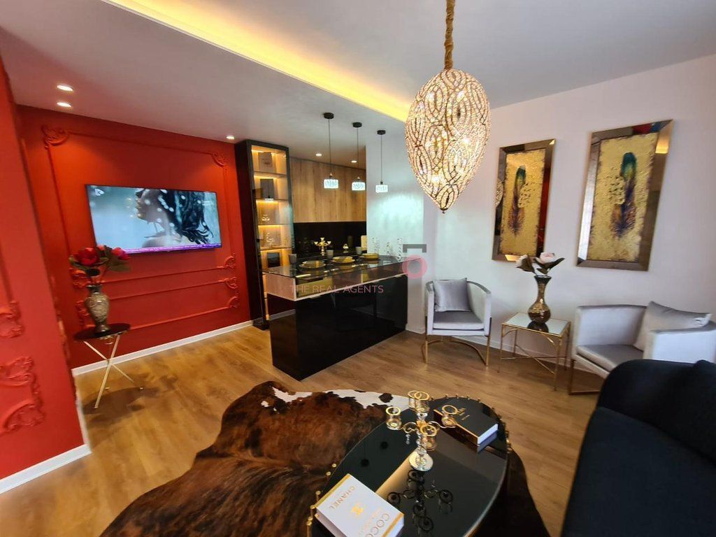 Jepet me Qira Apartament 1+1 tek Rruga e Kosovareve, prane Hotel Dinasty!