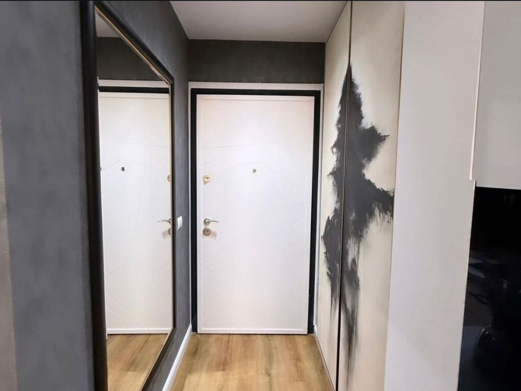 JEPET ME QERA APARTAMENT 1+1 – MOZAIKU I TIRANËS, ZONA 21 DHJETORI