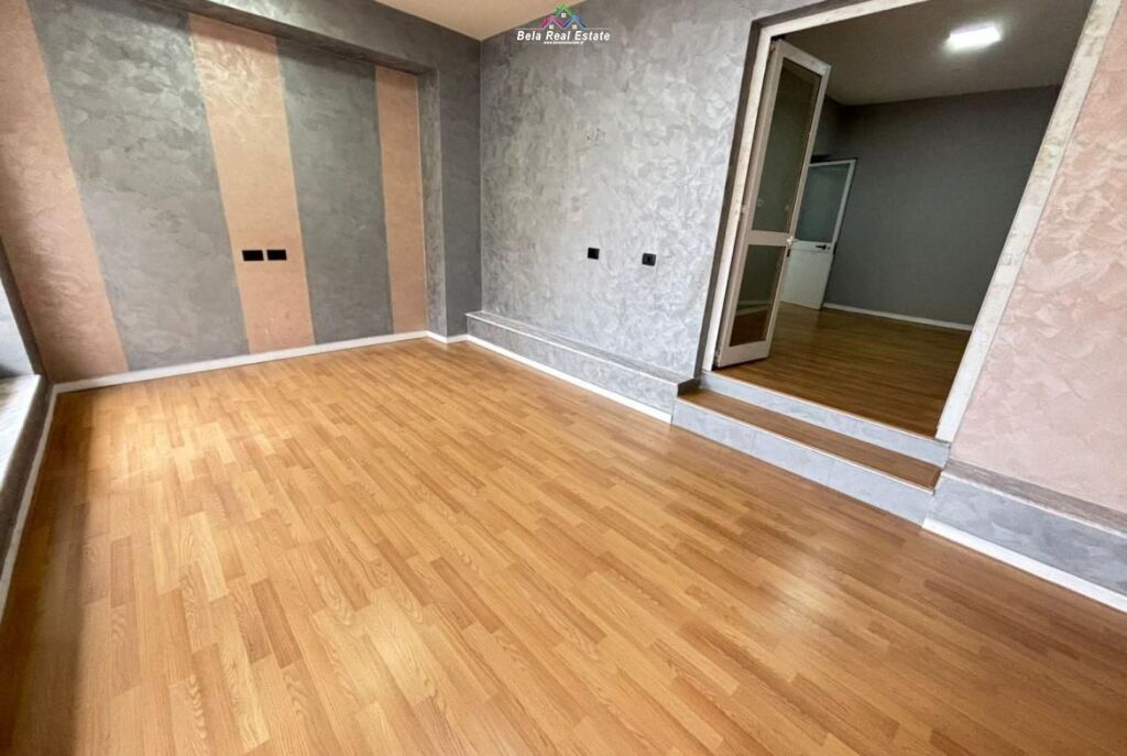 Shop For Rent At 21 Dhjetori ( ID BD21818) Tirane