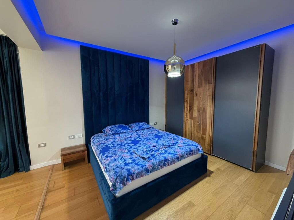 SPACIOUS APARTMENT FOR RENT